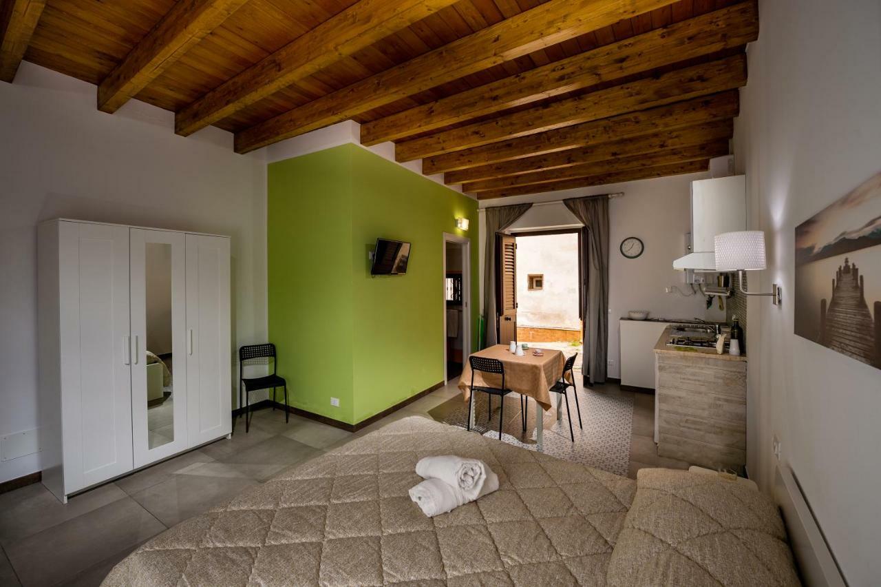 Апартаменты Il Cortile Кастелламмаре-дель-Голфо Экстерьер фото